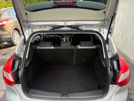 2012 Ford Focus - photo 18