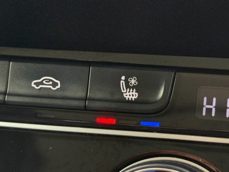 2018 Volkswagen Passat - photo 23