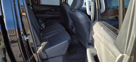 2026 Toyota Hilux - photo 9