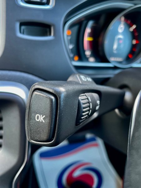 2016 Volvo V40 - photo 29