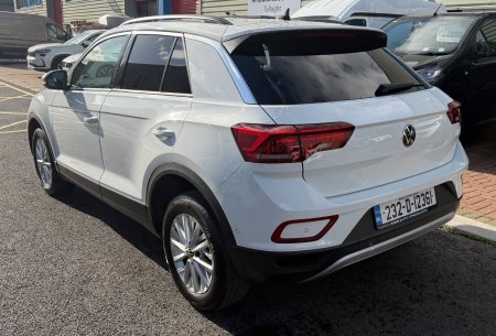 2023 Volkswagen T-Roc - photo 10