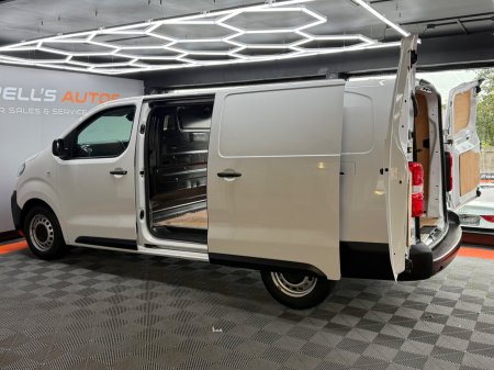 2023 Opel Vivaro - photo 16