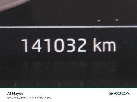2022 Skoda Superb - photo 4