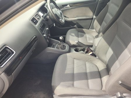 2014 Volkswagen Jetta - photo 4
