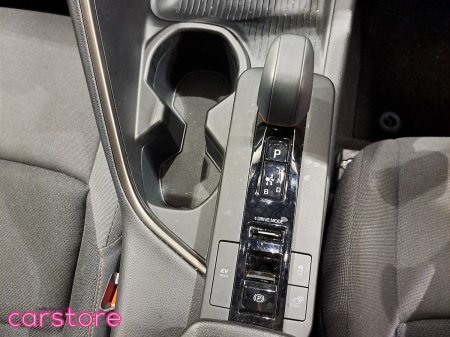 2024 Toyota C-HR - photo 16
