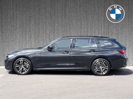 2025 BMW 3-Series - photo 3