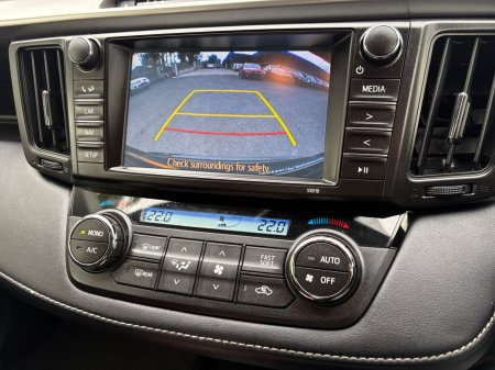 2016 Toyota RAV4 - photo 14