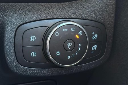 2023 Ford Fiesta - photo 25