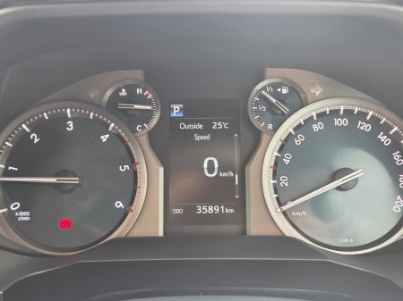 2020 Toyota Land Cruiser - photo 16