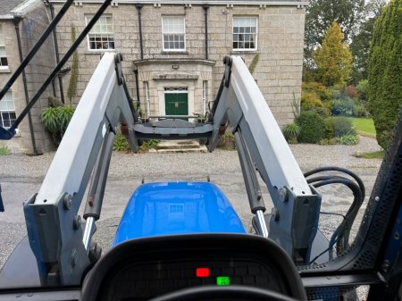 2007 New Holland Tm130 - photo 19