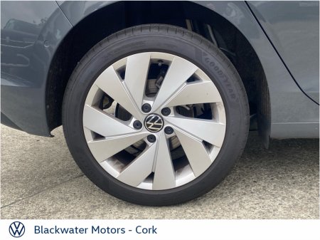 2026 Volkswagen Golf - photo 9