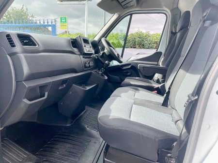 2023 Renault Master - photo 24