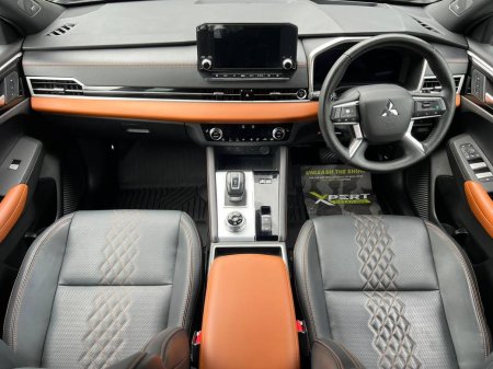 2022 Mitsubishi Outlander - photo 10