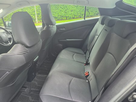 2020 Toyota Prius - photo 15