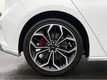 2020 Ford Focus - photo 8