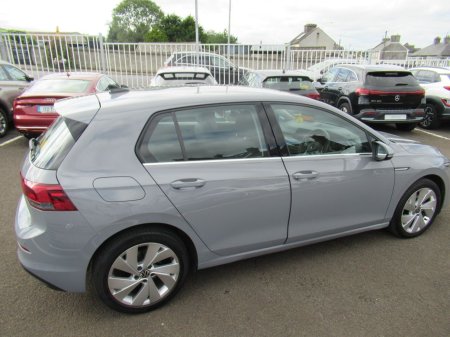 2022 Volkswagen Golf - photo 5