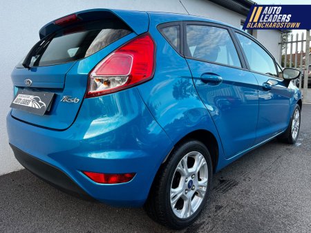 2015 Ford Fiesta - photo 5