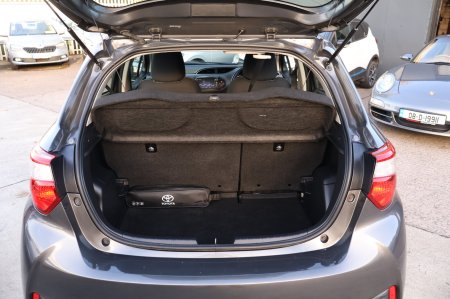 2019 Toyota Yaris - photo 22