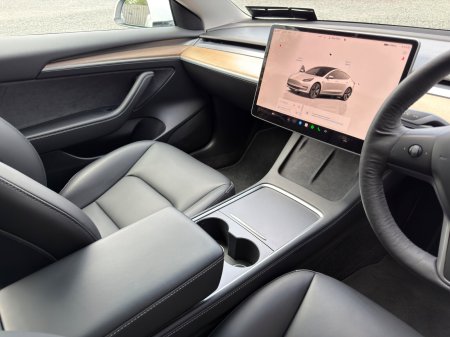 2023 Tesla Model 3 - photo 17
