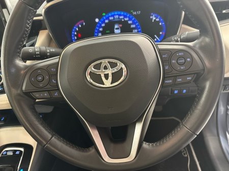 2023 Toyota Corolla - photo 13