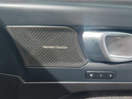 2026 Volvo EX40 - photo 27