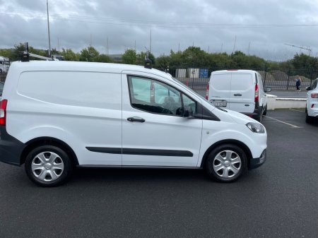 2021 Ford Transit Courier - photo 2
