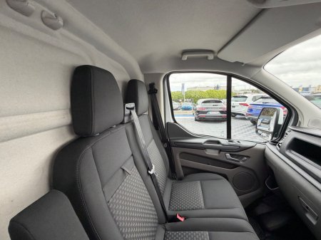 2023 Ford Transit Custom - photo 28