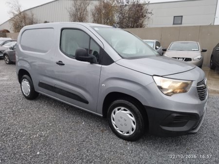 2020 Vauxhall Combo - photo 3
