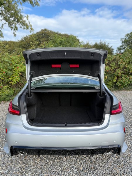 2019 BMW 3-Series - photo 32