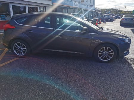 2016 Ford Focus - photo 17
