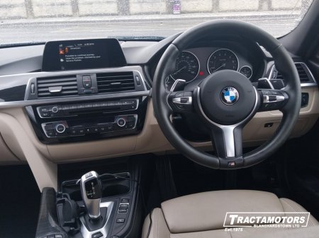 2017 BMW 3-Series - photo 2