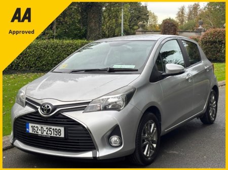 2016 Toyota Yaris - photo 2