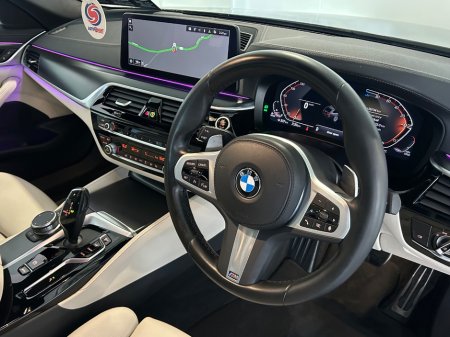 2024 BMW 5-Series - photo 14