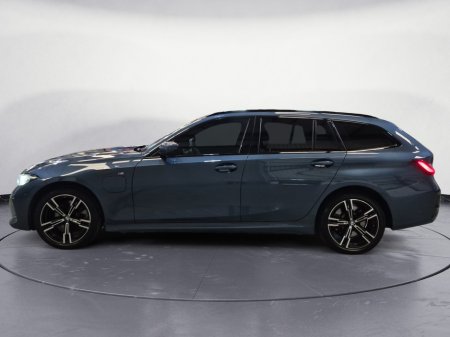 2024 BMW 3-Series - photo 10