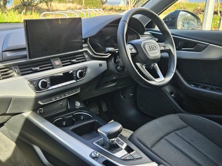 2022 Audi A4 - photo 25