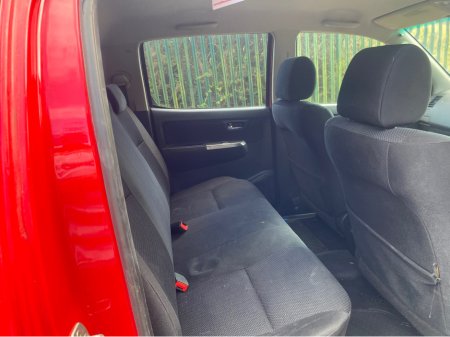 2014 Toyota Hilux - photo 19
