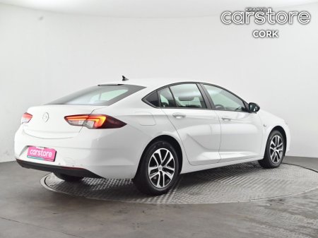 2021 Opel Insignia - photo 5