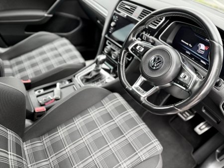 2019 Volkswagen Golf - photo 11
