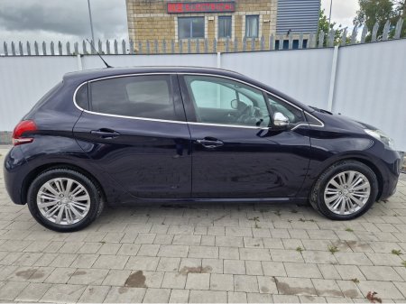 2019 Peugeot 208 - photo 13