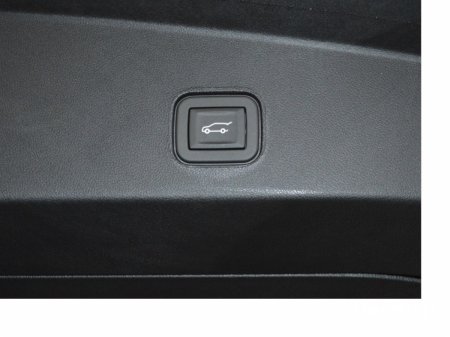 2026 Cadillac Lyriq - photo 31