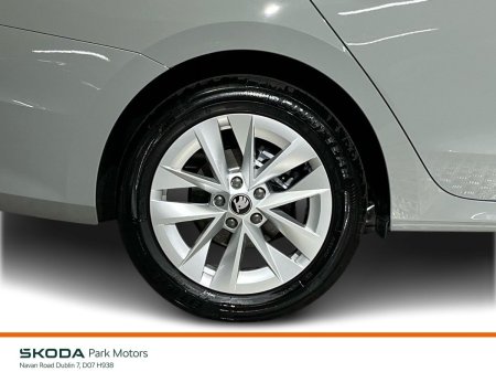 2026 Skoda Octavia - photo 10