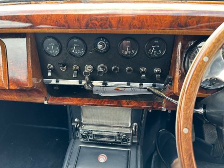 1962 Jaguar MK2 2.4 - photo 14