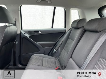 2011 Volkswagen Tiguan - photo 4