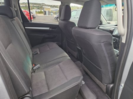 2017 Toyota Hilux - photo 16