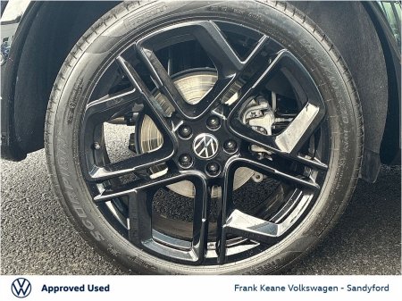 2027 Volkswagen Tiguan - photo 8