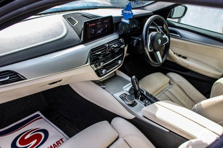 2018 BMW 5-Series - photo 17