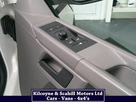 2023 Volkswagen Transporter - photo 20