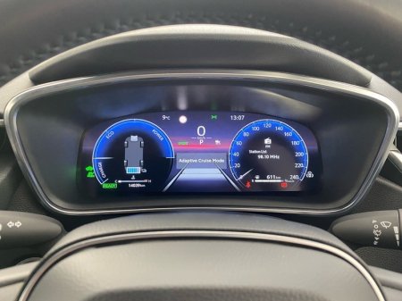 2025 Toyota Corolla - photo 12