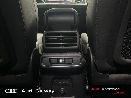 2025 Audi Q4 e-tron - photo 17