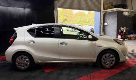 2019 Toyota Aqua - photo 19